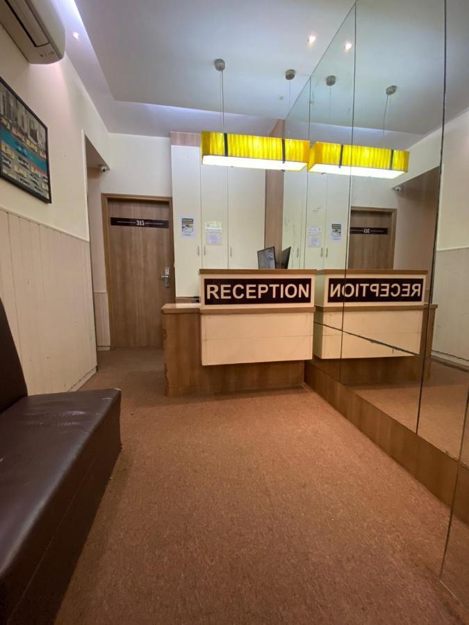 Hotel Airport Prime -Near Mumbai International Airport Andheri East 외부 사진