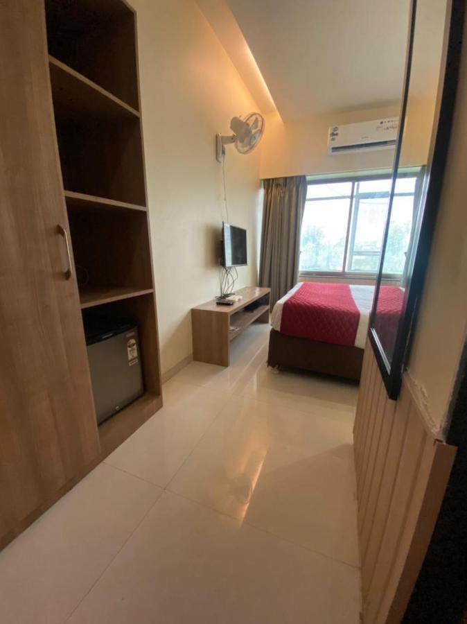 Hotel Airport Prime -Near Mumbai International Airport Andheri East 외부 사진