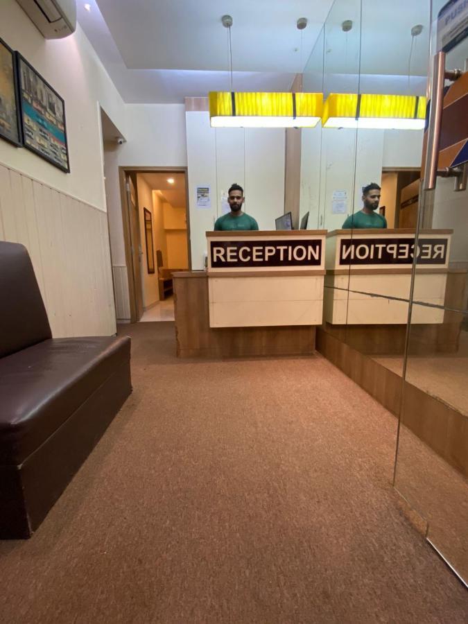 Hotel Airport Prime -Near Mumbai International Airport Andheri East 외부 사진